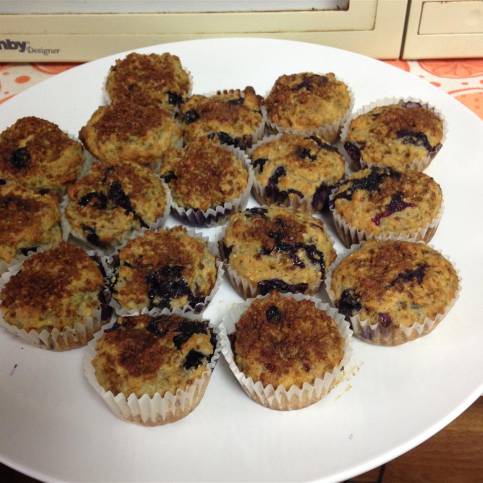 Blueberry Oatmeal Chia Seed Muffins Nicoleta