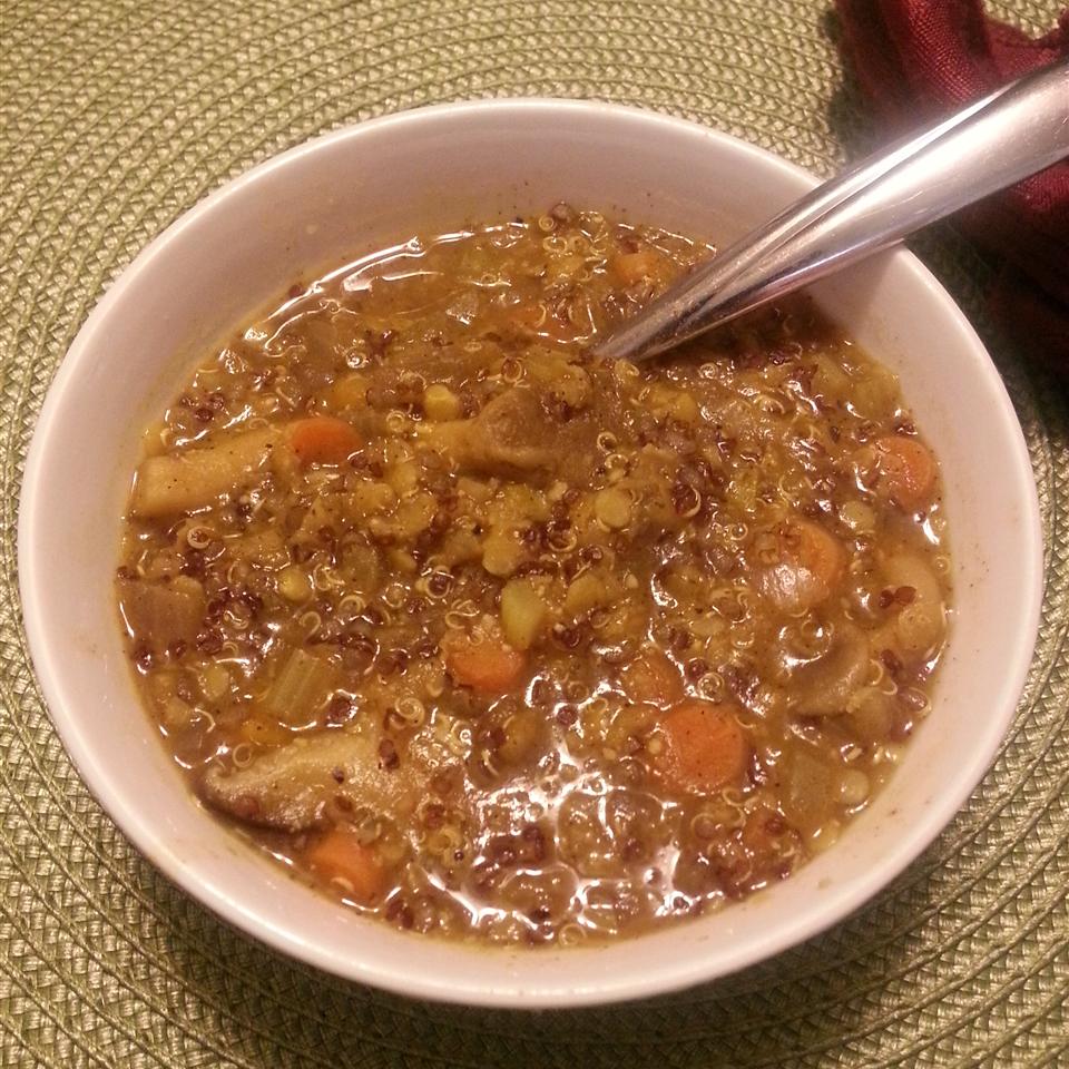 Spicy Vegan Lentil Quinoa Soup 