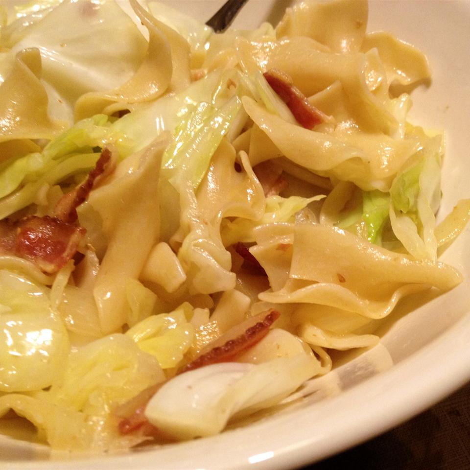 <p>The recipe submitter Katherine calls cabbage and noodles cooked with bacon "comfort food supreme."Auntkimmie22 agrees: "This is a very tasty simple and easy-to-make comfort food. I've been making this for years, but we add sliced zucchini to it and saute that along with the onion. Doesn't change the flavor much but adds some color and maybe a few extra nutrients."</p>
                          <p> </p>
                          