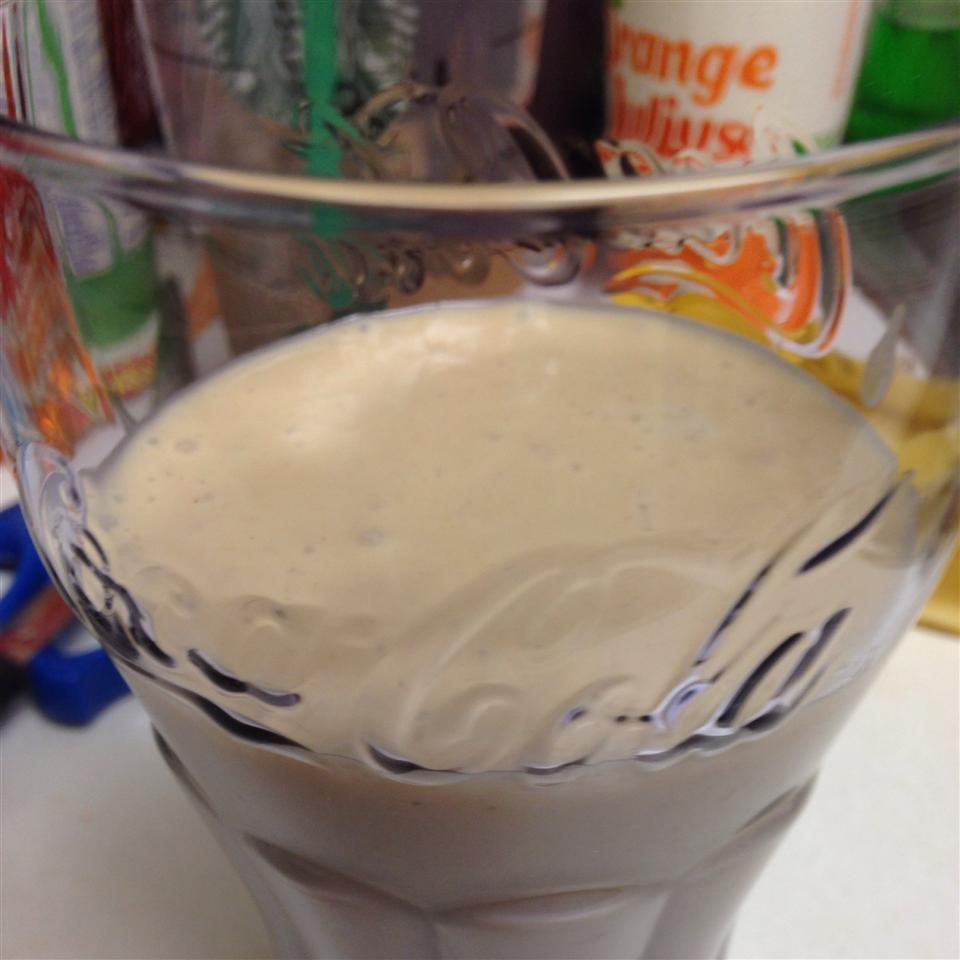 Peanut Butter and Banana Smoothie 