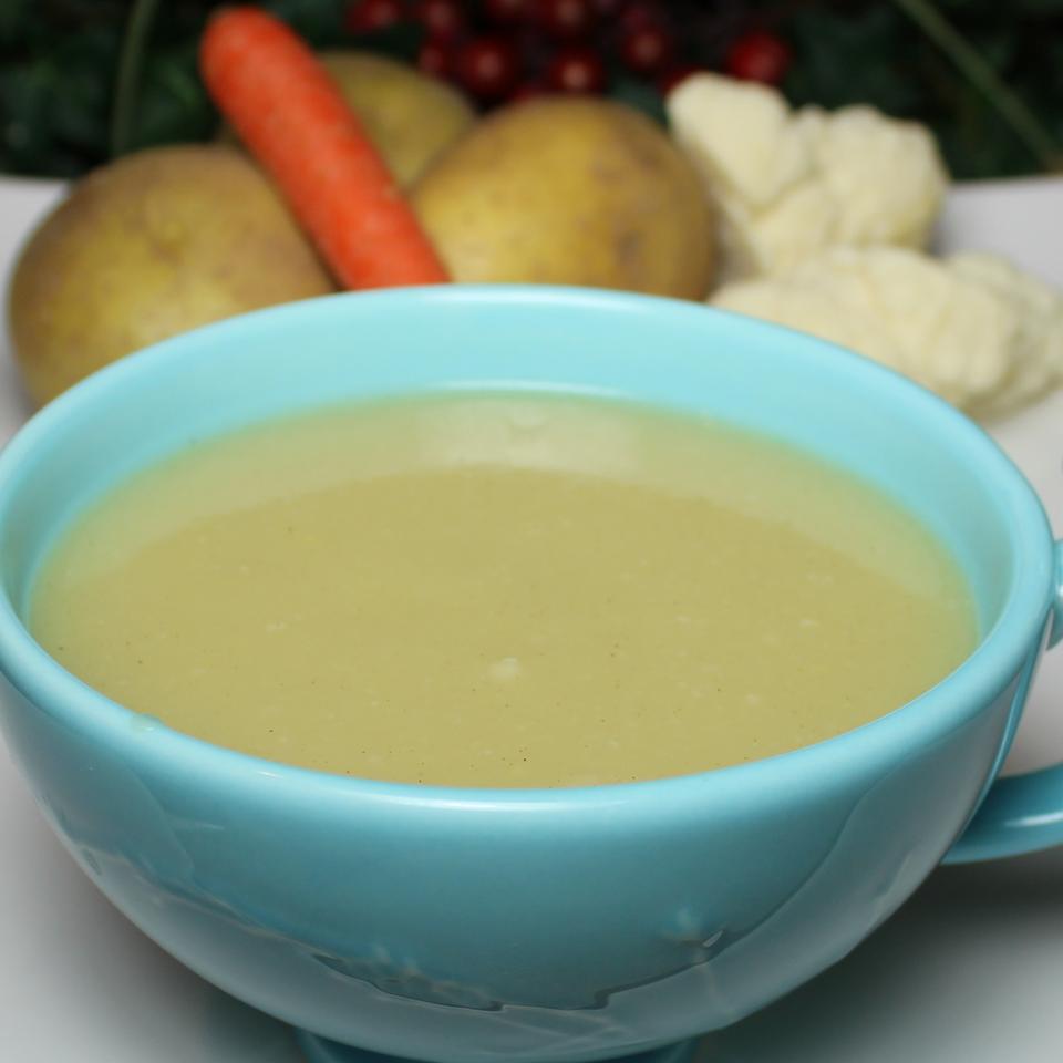 Healthier Potato and Cauliflower Soup 