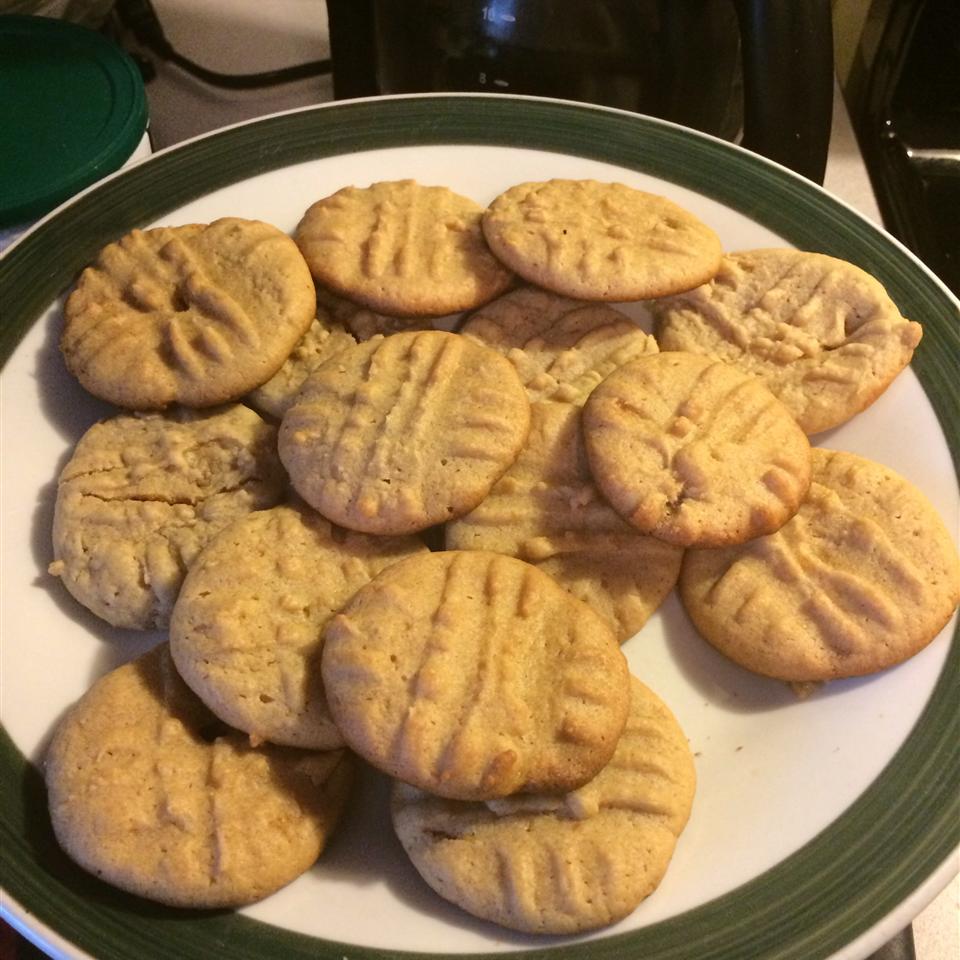 Delicious Peanut Butter Cookies 