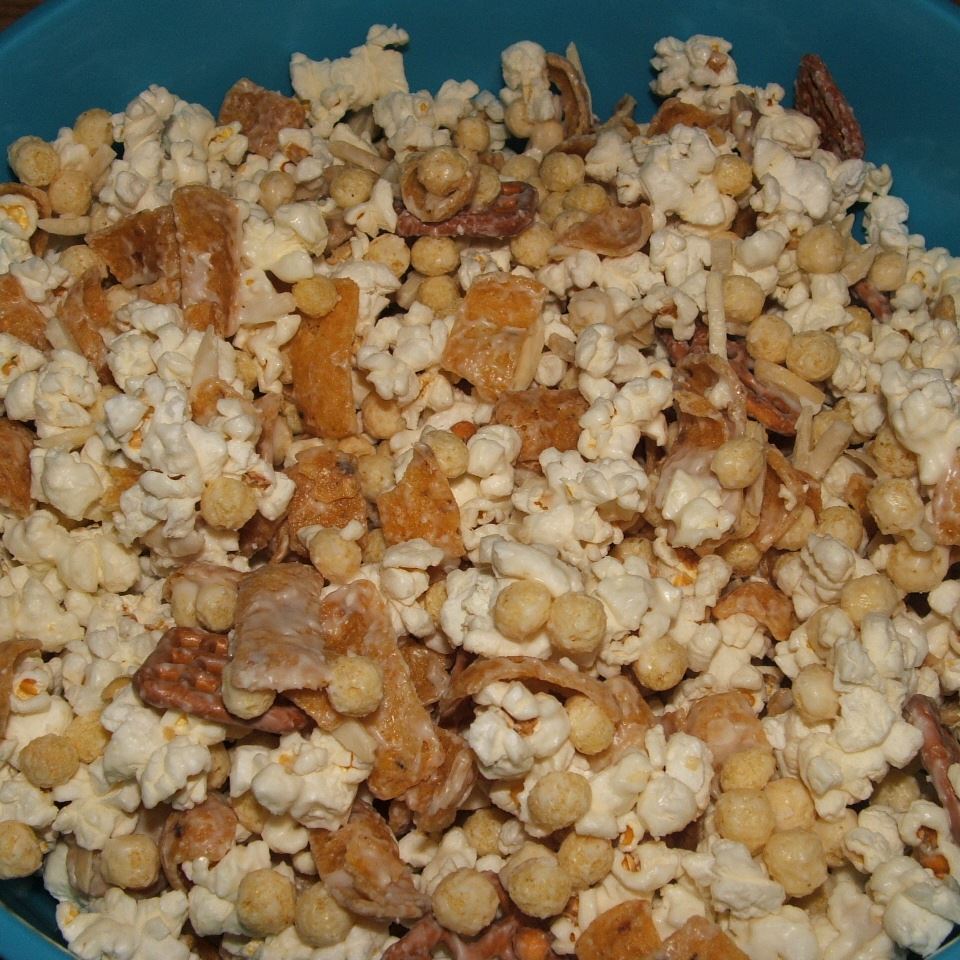Lip-Smacking Popcorn Concoction 