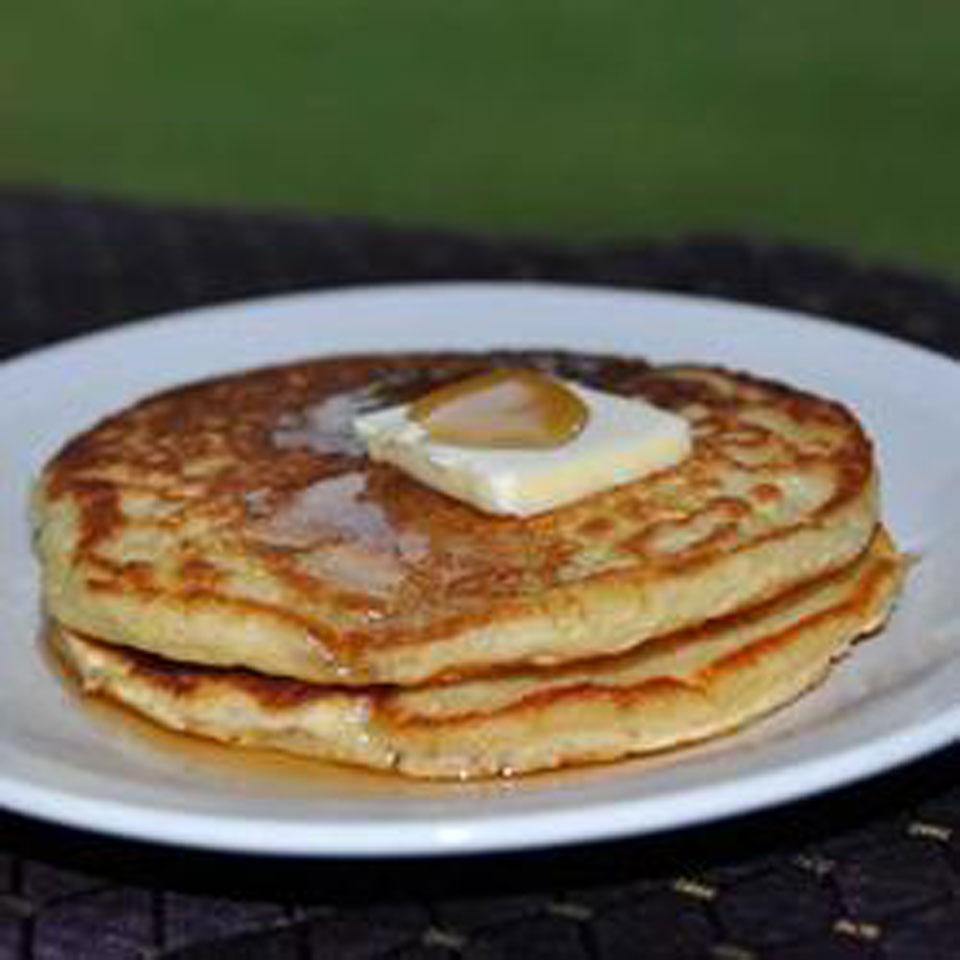 Buttermilk Pancakes with Vanilla and Nutmeg 