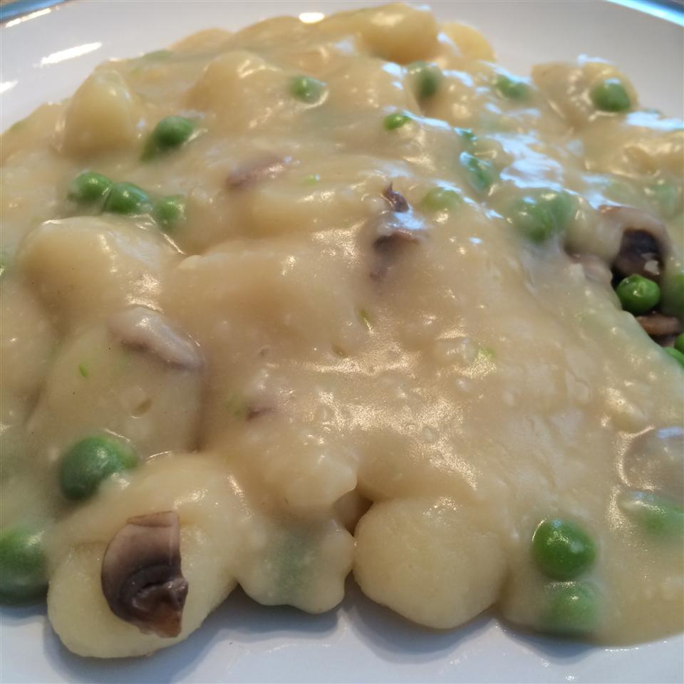 Ricotta Gnocchi with Fresh Peas and Mushrooms Laura Young
