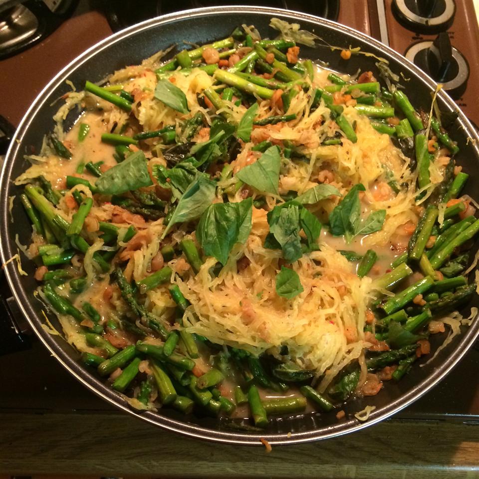 Roasted Spaghetti Squash with Asparagus and Goat Cheese 