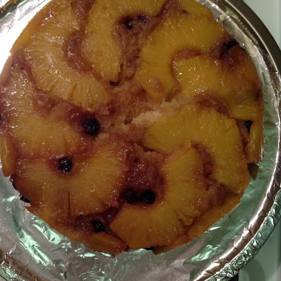Chef John's Pineapple Upside-Down Cake 