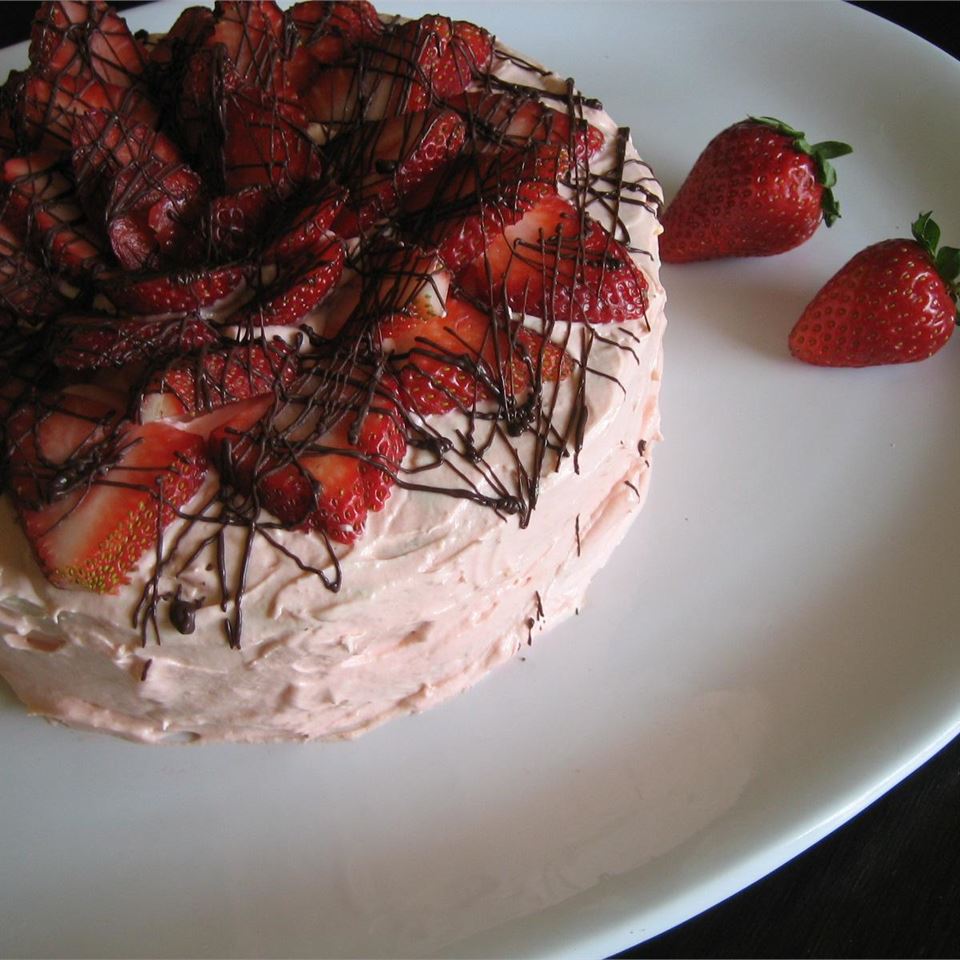 Strawberry Dream Cake I 