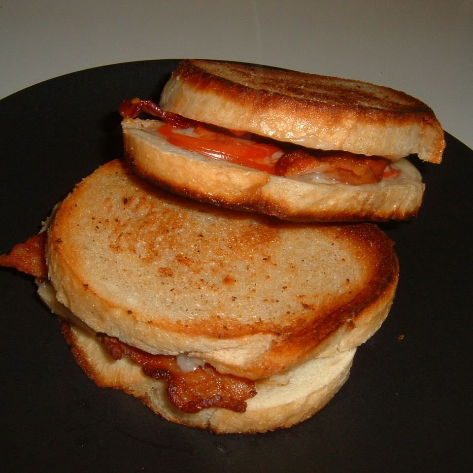 Tomato Bacon Grilled Cheese 