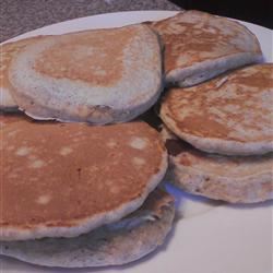 Fluffy Pancakes with Wheat Germ and Applesauce 