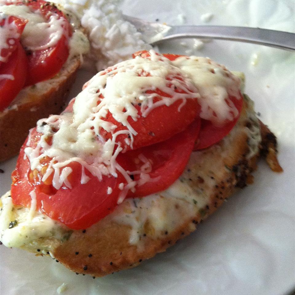 Mama's Best Broiled Tomato Sandwich 