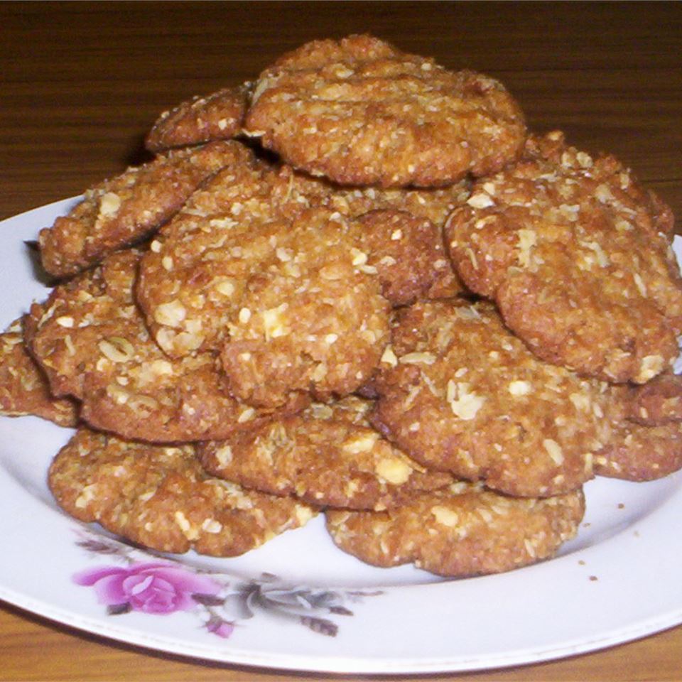 Anzac Biscuits (Australian Coconut-Oat Cookies) 