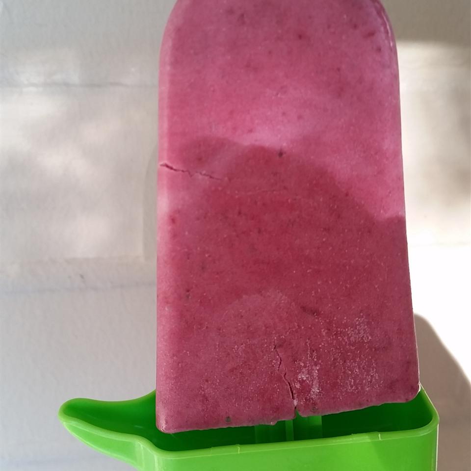 Fresh Blackberries and Cream Ice Pops Sheila LaLonde