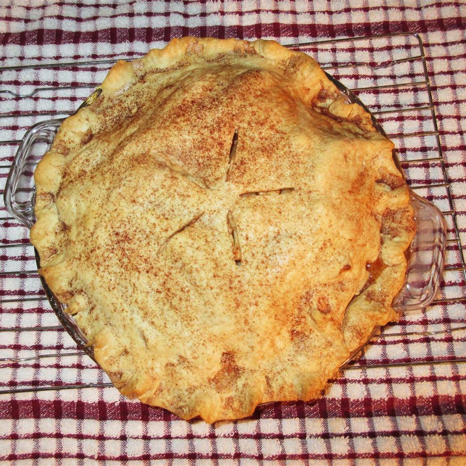Mile-High Apple Pie 