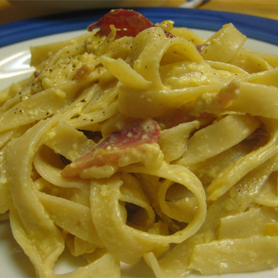 Fettuccini Carbonara 