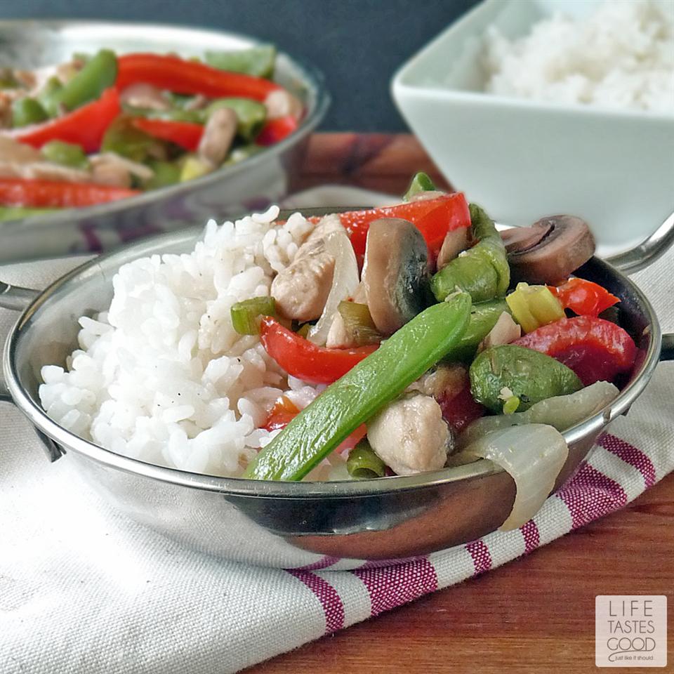 Stir-Fry Chicken and Vegetable Delight 