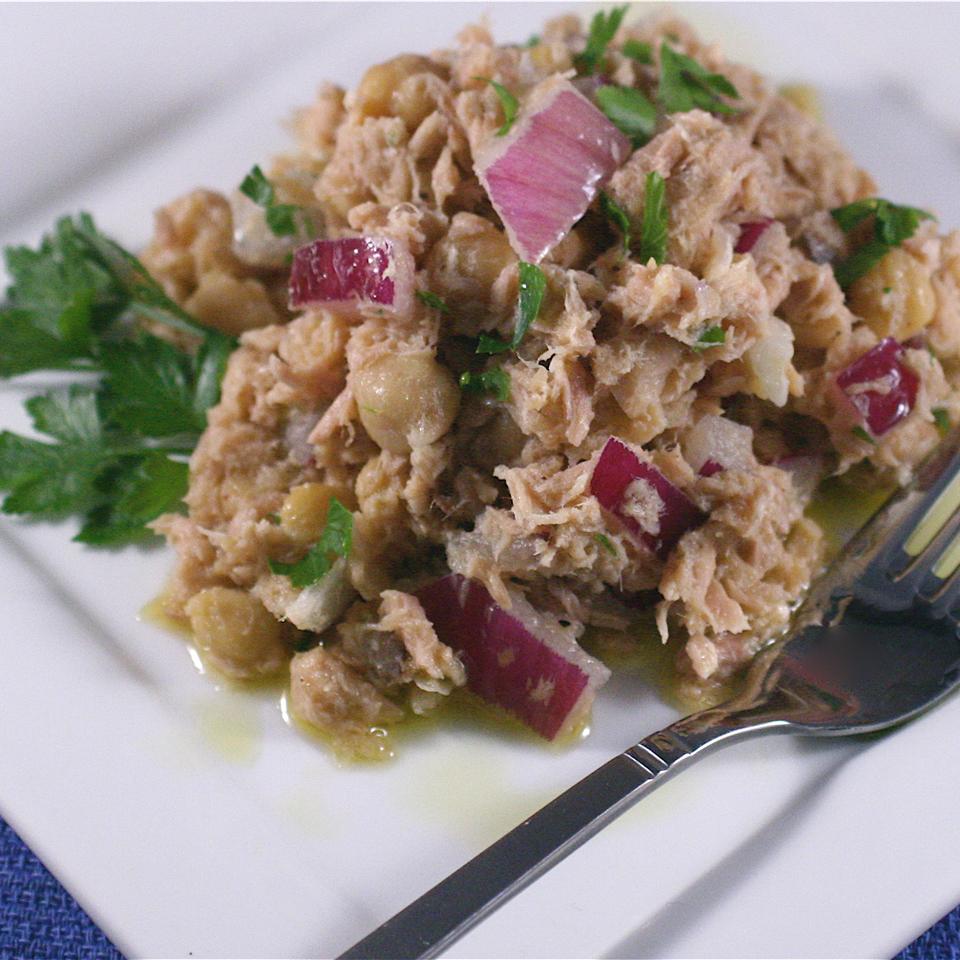"This dish makes a great Mediterranean alternative to your stereotypical tuna salad made with mayonnaise," says Mareefer09. ""A very refreshing and light snack or meal! Serve with whole grain crackers."
                          