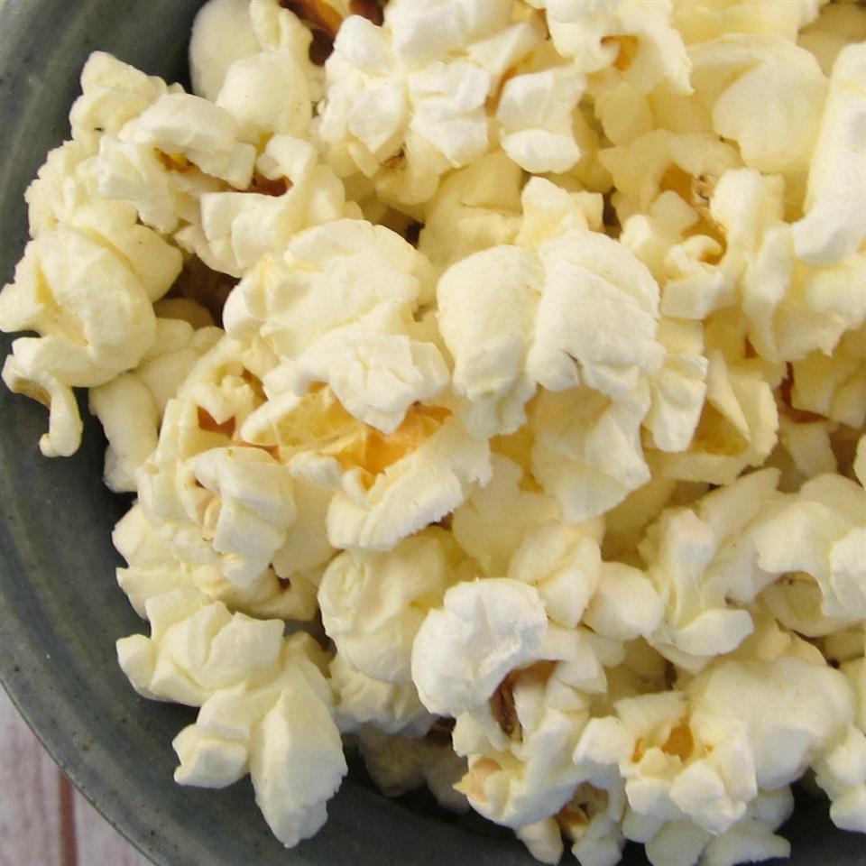 Curried Microwave Popcorn