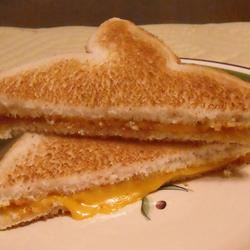Bachelor Grilled Cheese 