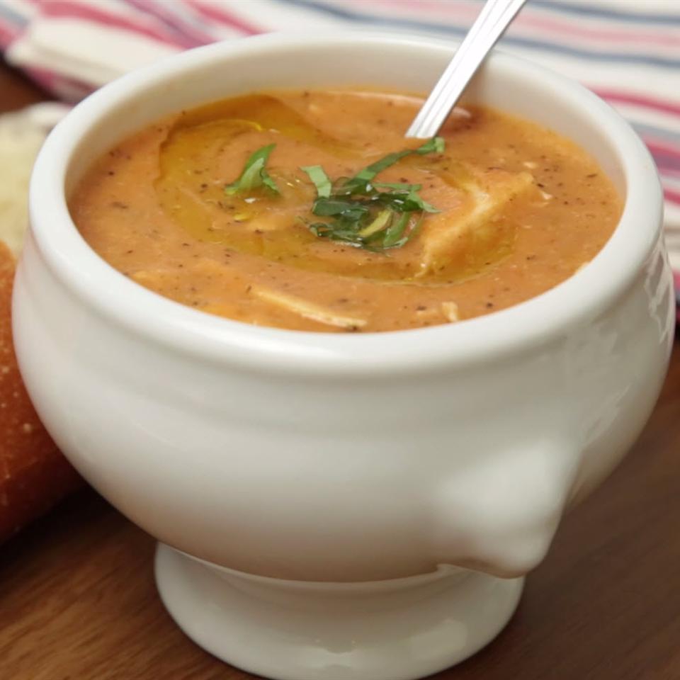 Tomato Bisque with Chicken 