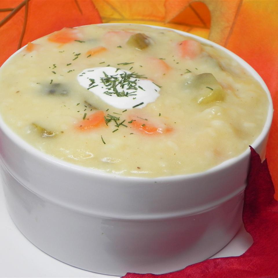 Quick Dill Pickle Soup
