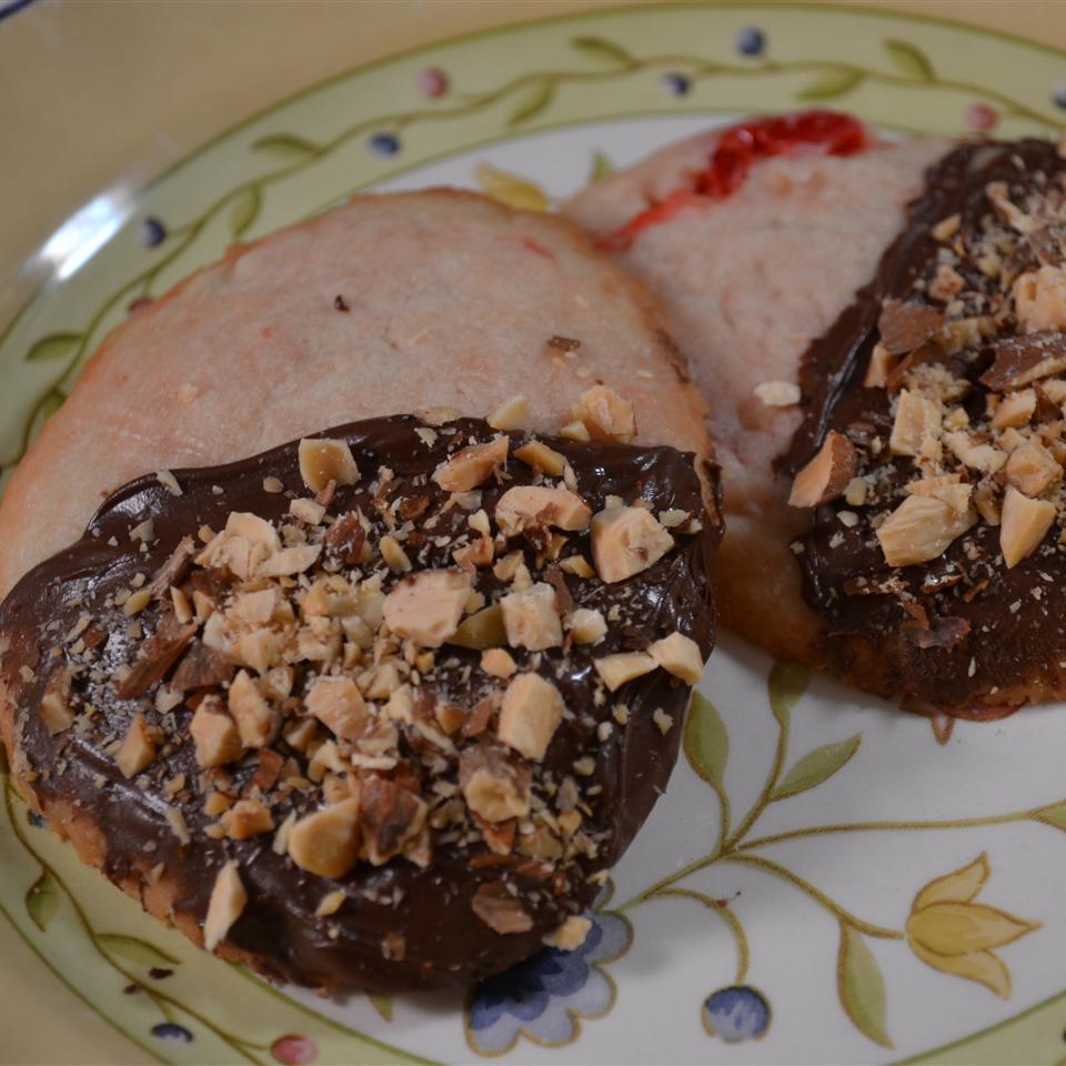 Shortbread Cookies with Chocolate and Almonds 