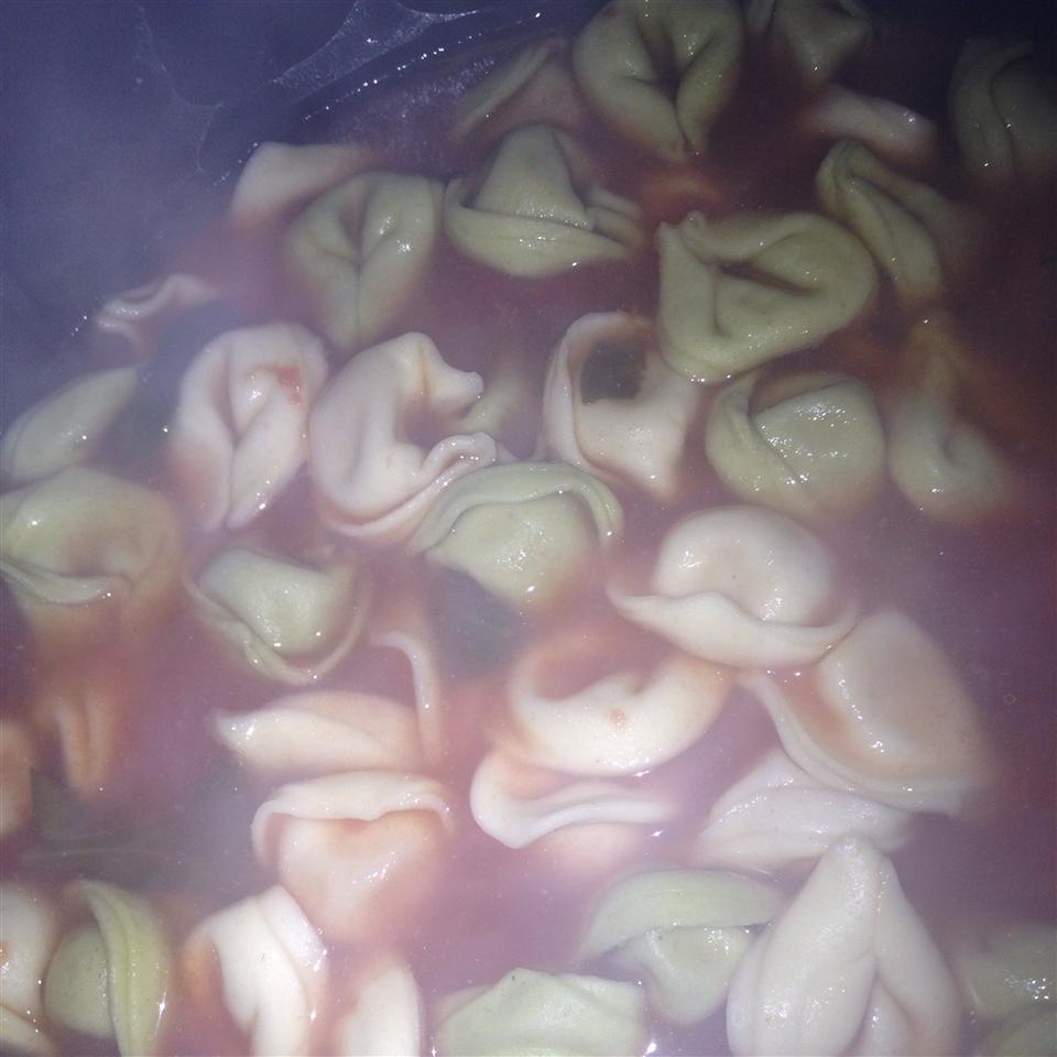 Quick Tortellini Soup 
