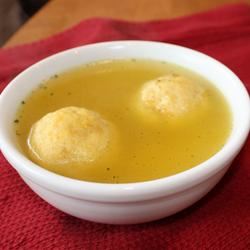 Oma's Fabulous Matzo Ball Soup sanzoe