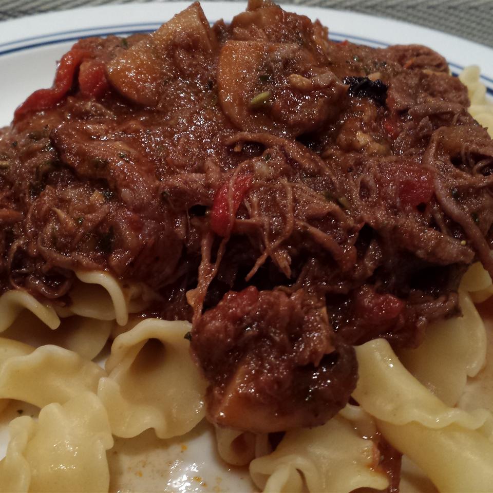 Melt-in-Your-Mouth Beef Cacciatore 