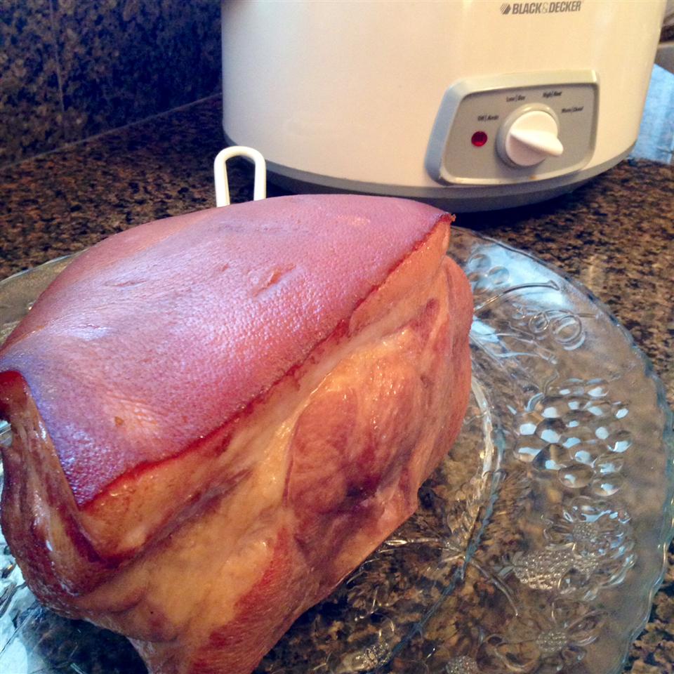 Slow Cooker Ham 