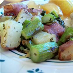 Oven Roasted Red Potatoes and Asparagus 