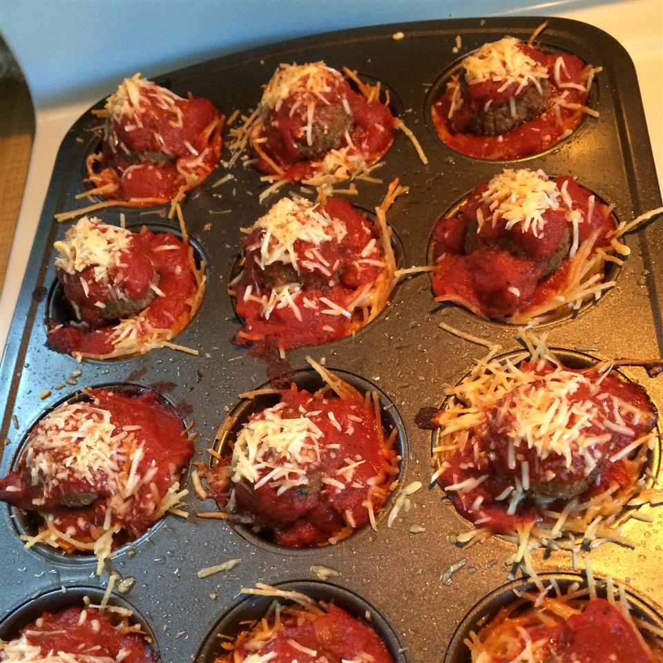 Spaghetti and Meatballs Muffin Bites 