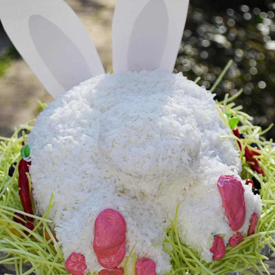 Easter Bunny 'Butt' Cake 