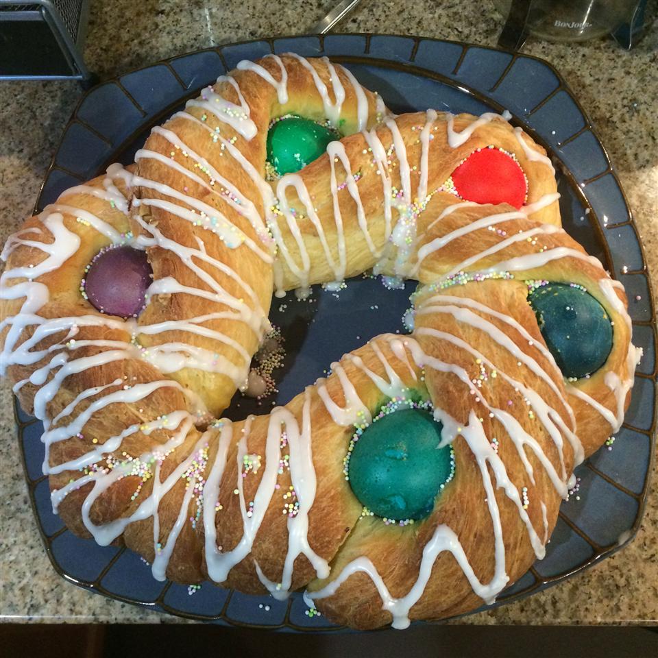 Easter Bread Ring 