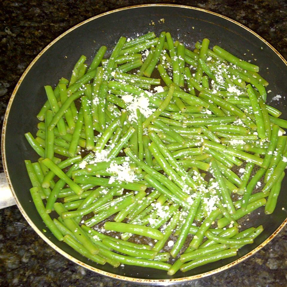 Simple and Tasty Green Beans 