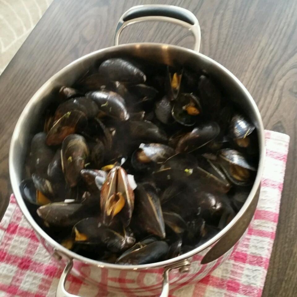 Mussels Mariniere 