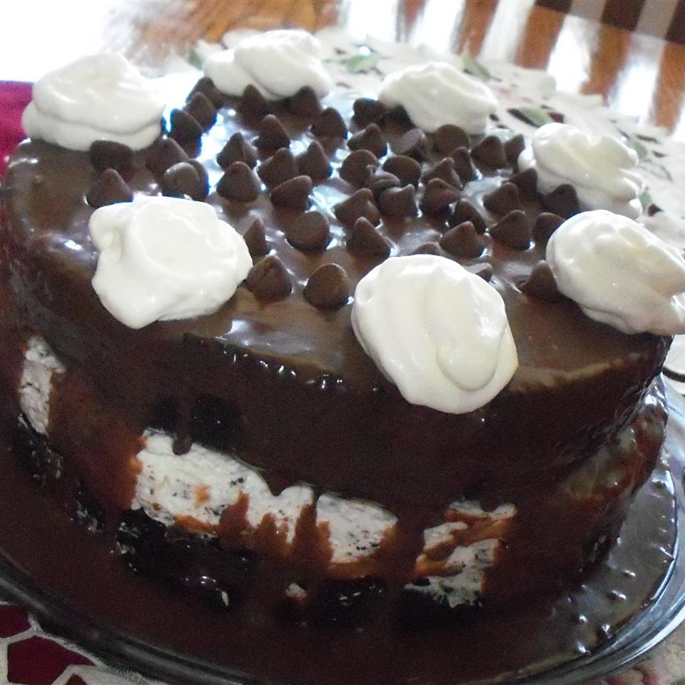Giant OREO Cookie Cake 