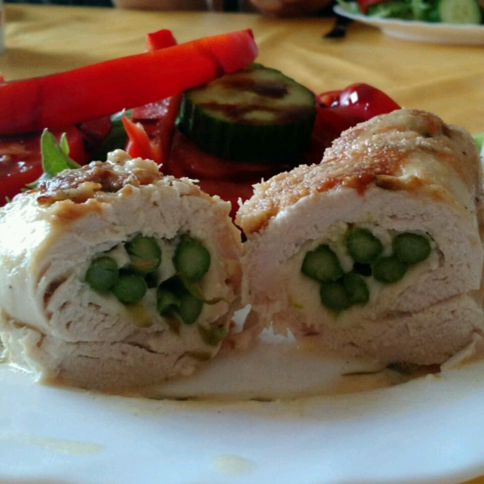Chicken Asparagus Roll-Ups