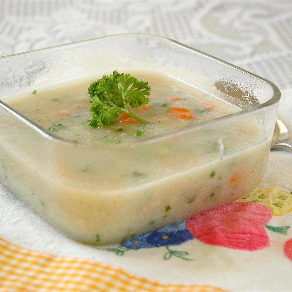 Smooth Cauliflower Soup