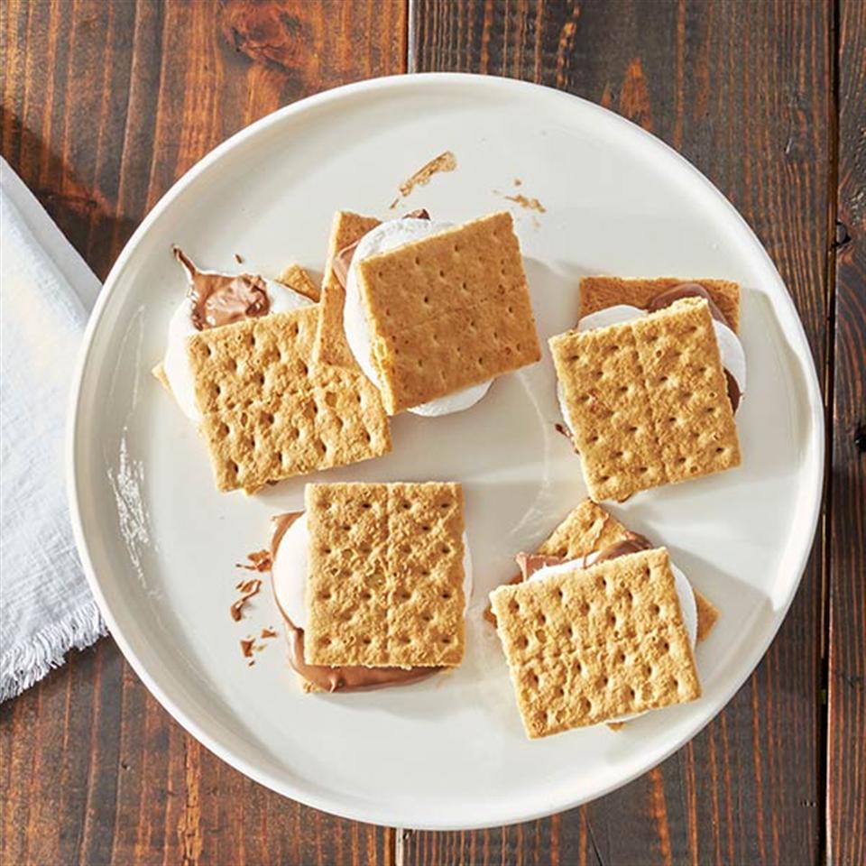 Easy Grilled S'Mores Trusted Brands