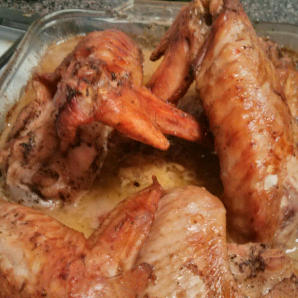 Easy Baked Turkey Wings 