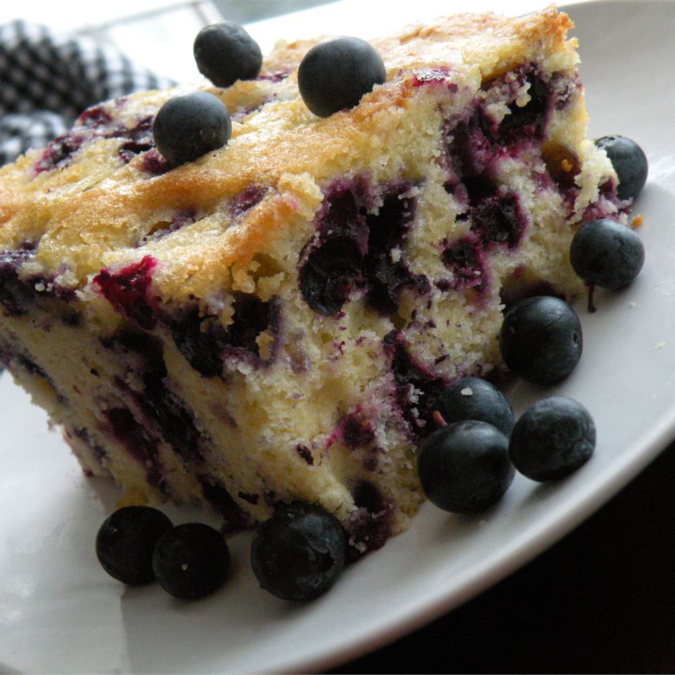 Melt In Your Mouth Blueberry Cake_image