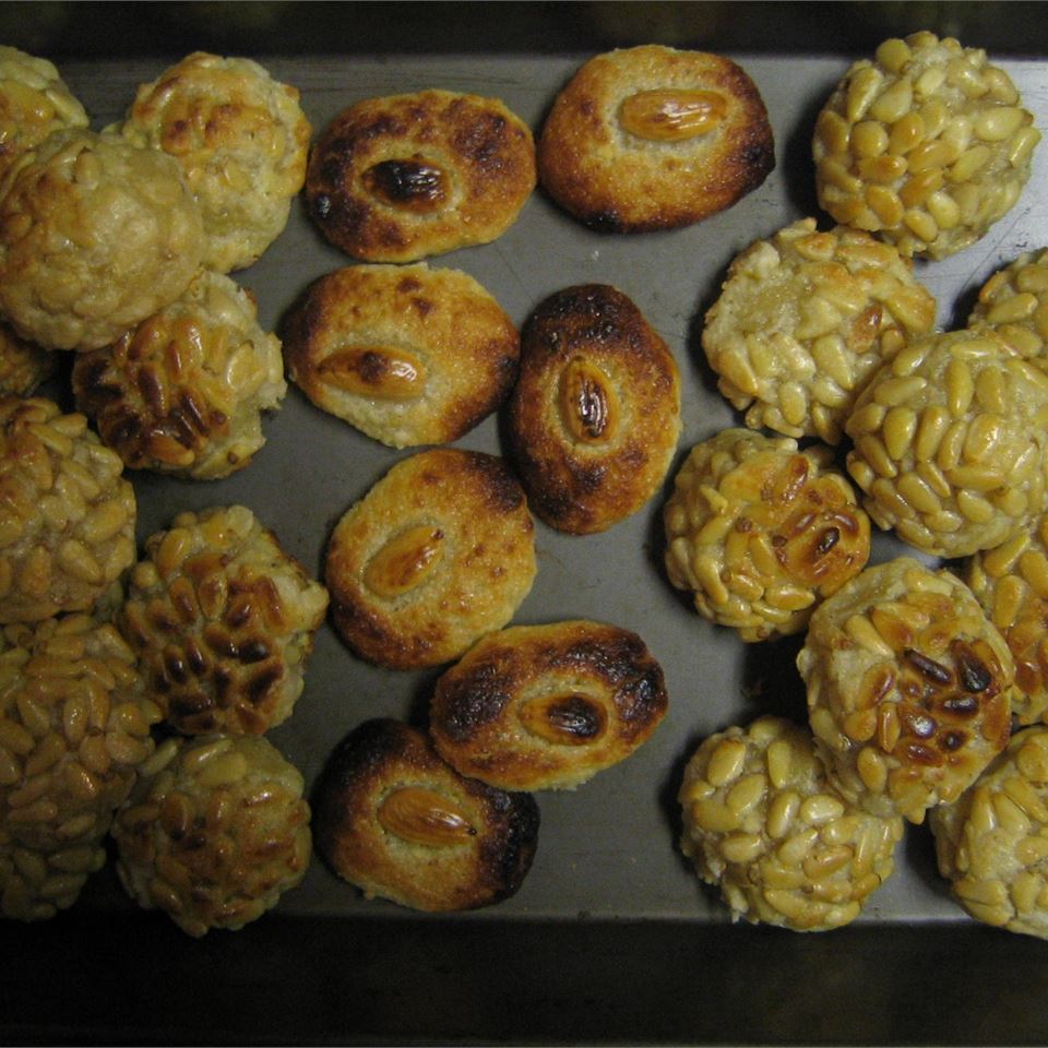 Panellets - Catalan Potato Cookies 