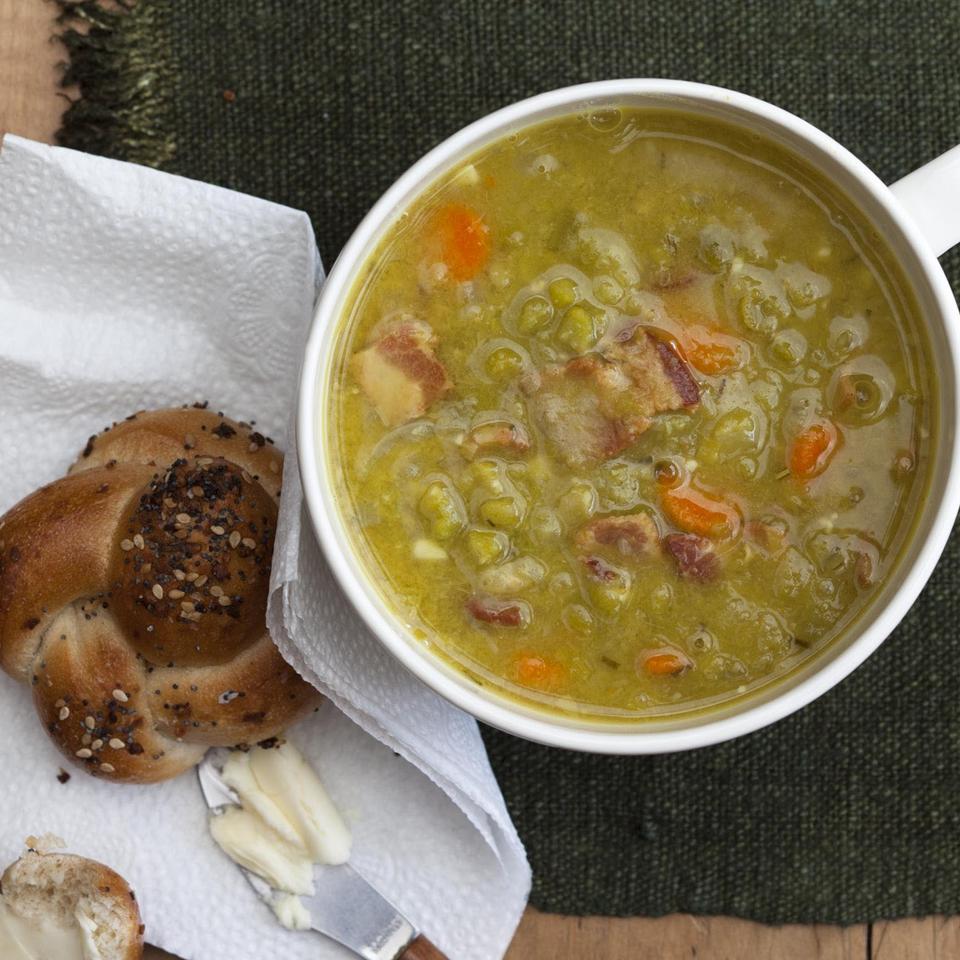 Split Pea Soup with Rosemary 