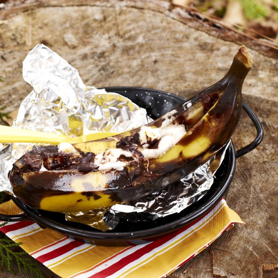 Campfire Banana Splits 