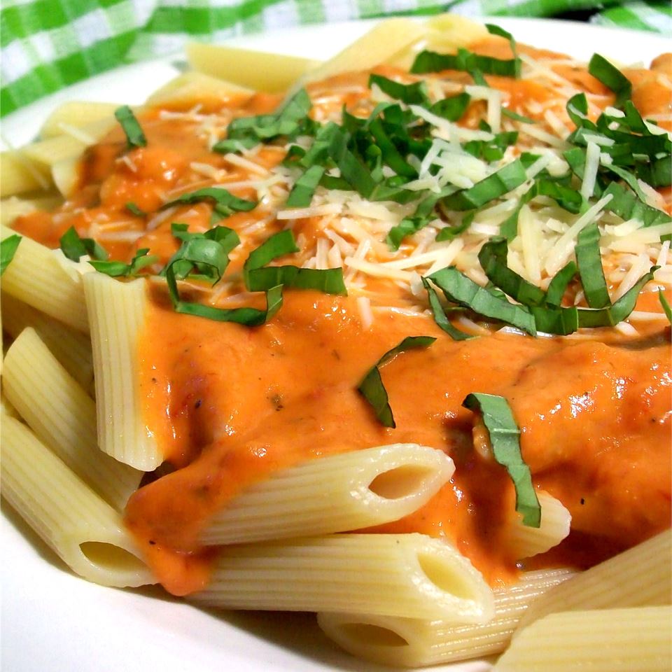 <p>A delicious, uncomplicated vegetarian version of creamy vodka sauce for penne pasta. "There is no reason to try any other recipe," says recipe reviewer Lisa. "THIS IS THE BEST and so easy!"</p>
                          
