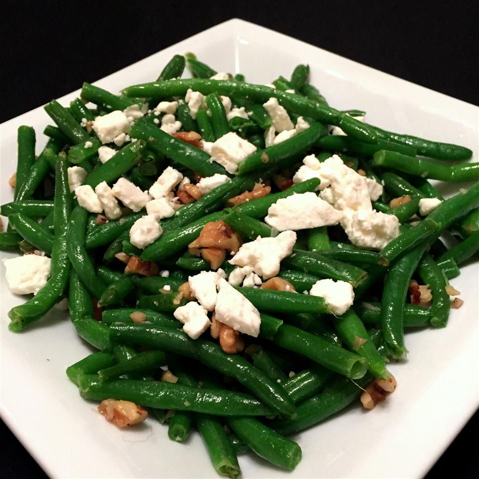 Green Beans with Feta and Walnuts 