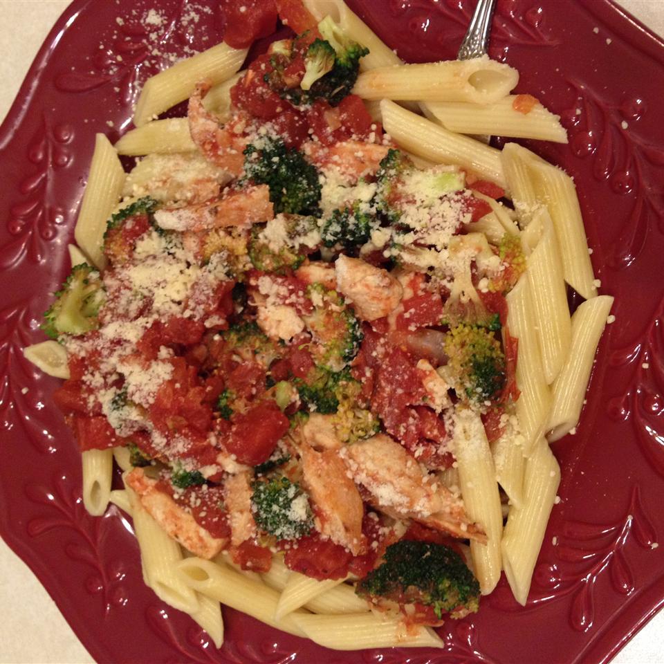 Chicken and Broccoli Pasta 