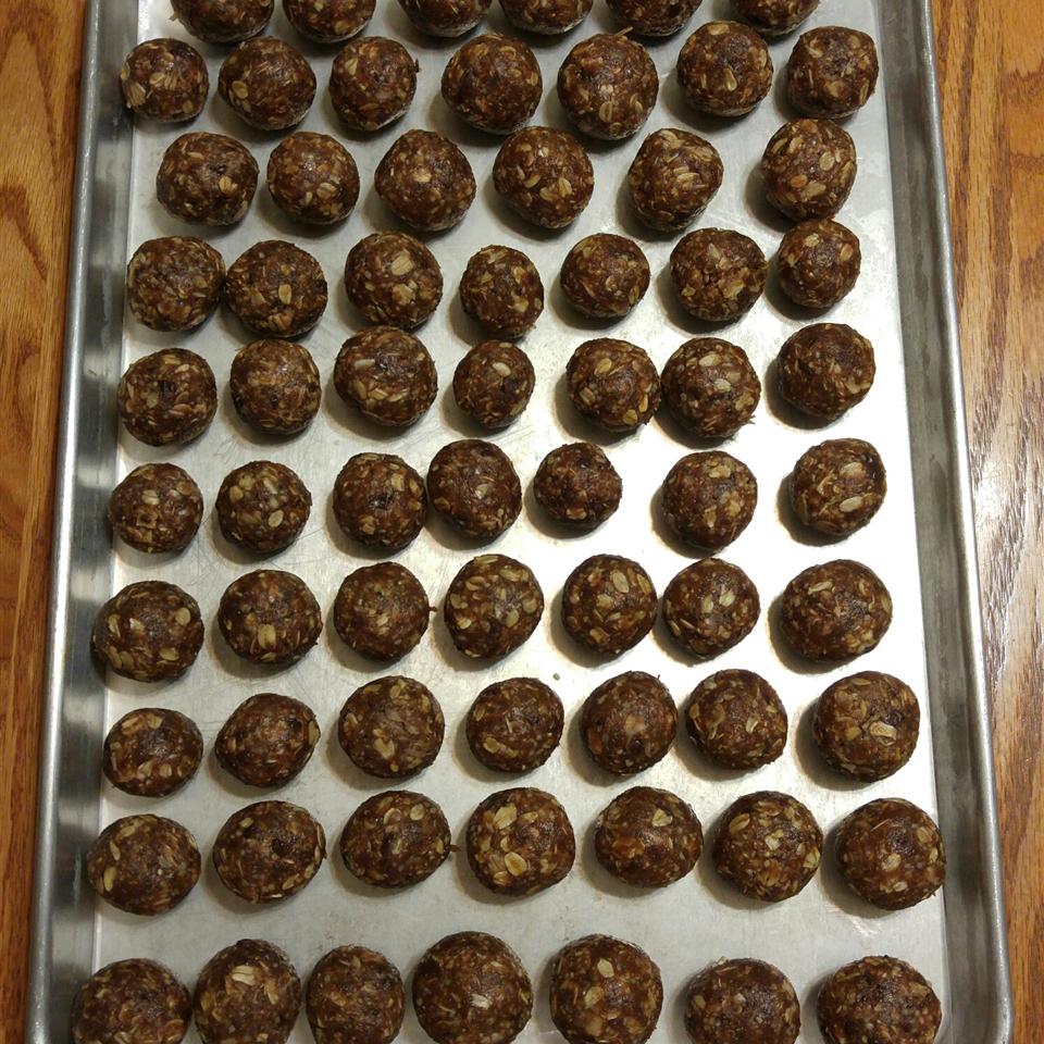 Chocolate Protein Balls 
