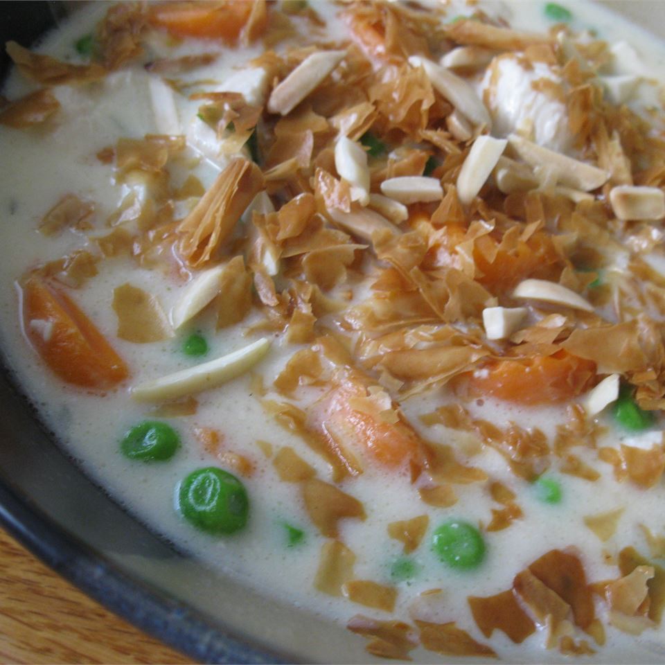 Chicken Pot Pie Soup with Toasted Almonds mommyluvs2cook